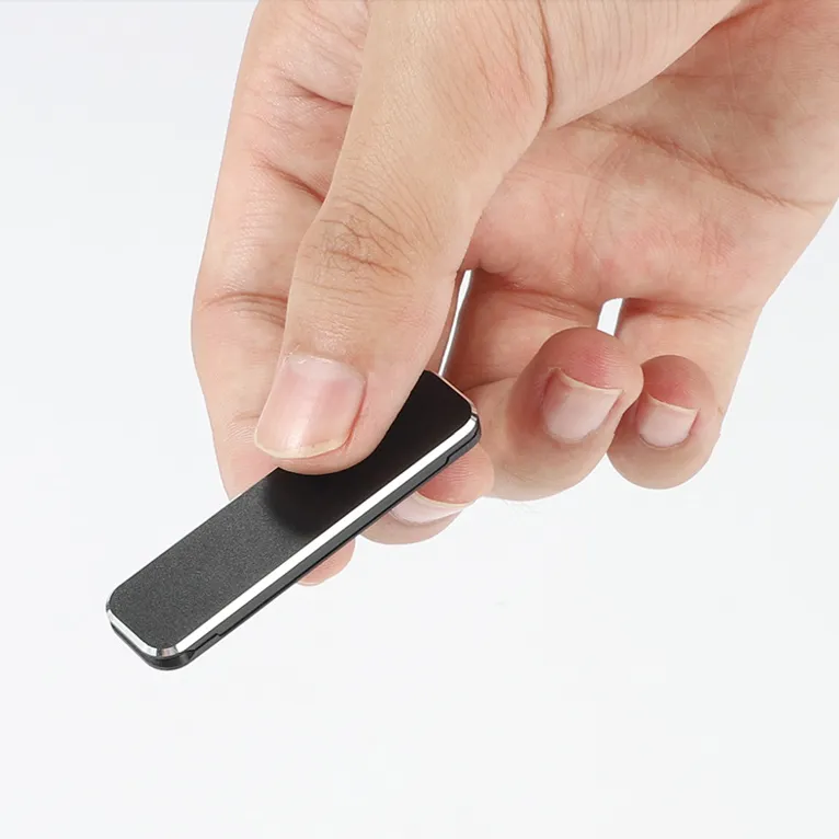 Back-mounted-Phone-Stand-detail-02