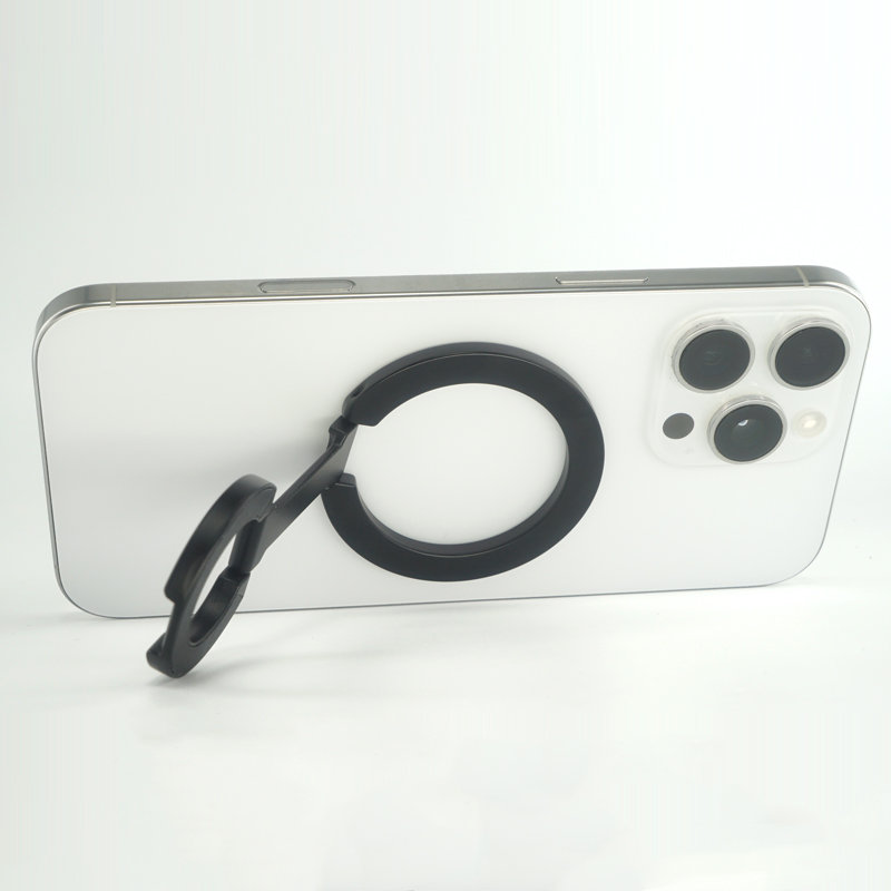 Foldable magnetic phone holder